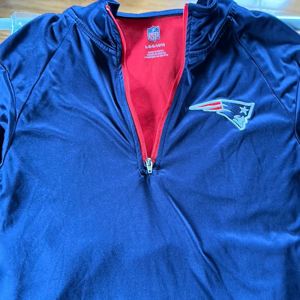 Boys, New England Patriots quarter zip thin sweatshirt